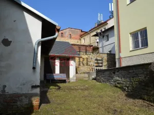 Prodej činžovního domu, Česká Skalice, Husovo náměstí, 467 m2