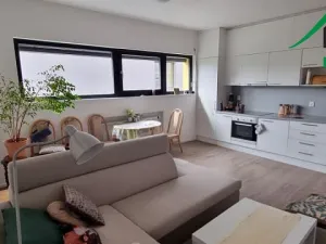 Prodej bytu 2+kk, Praha - Kunratice, Urešova, 67 m2