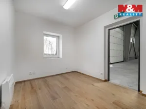 Prodej skladu, Cerekvice nad Loučnou - Pekla, 2380 m2