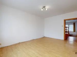 Prodej atypického bytu, Jaroměřice nad Rokytnou, Družstevní, 69 m2