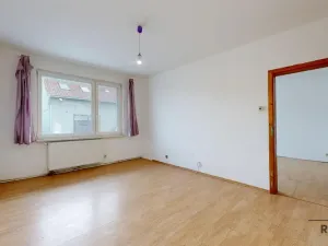 Prodej atypického bytu, Jaroměřice nad Rokytnou, Družstevní, 69 m2