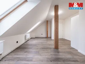 Prodej rodinného domu, Radonice, Růžičkova, 182 m2