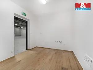 Pronájem skladu, Cerekvice nad Loučnou - Pekla, 2380 m2