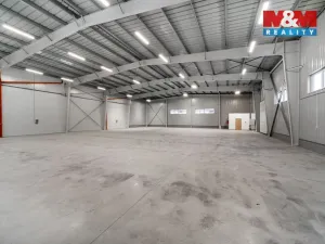 Pronájem skladu, Cerekvice nad Loučnou - Pekla, 1558 m2