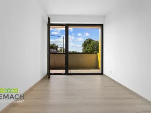 Pronájem bytu 2+kk, Hradec Králové, Pálenecká, 60 m2