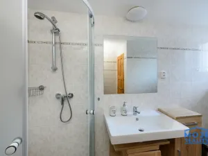 Prodej apartmánu, Železná Ruda - Hojsova Stráž, 500 m2