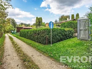 Prodej zahrady, Benešov, 300 m2