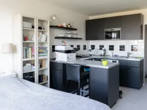 Pronájem bytu 1+kk, Praha - Kobylisy, Kyselova, 22 m2