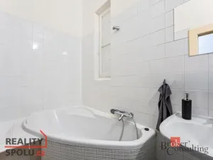 Prodej bytu 3+1, Praha - Žižkov, Hartigova, 84 m2