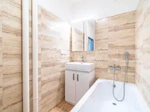 Pronájem bytu 2+1, Kralupy nad Vltavou - Lobeček, Dr. E. Beneše, 53 m2