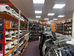 Pronájem obchodního prostoru, Zlín - Příluky, Pančava, 226 m2