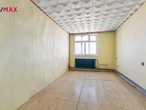 Prodej rodinného domu, Chuchelna - Komárov, 428 m2