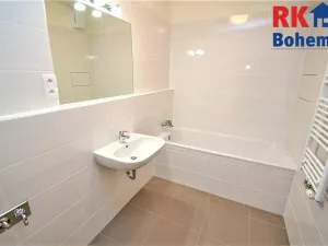 Pronájem bytu 2+kk, Praha - Žižkov, V zahrádkách, 55 m2