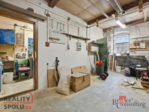 Prodej rodinného domu, Horní Maršov - Temný Důl, 400 m2