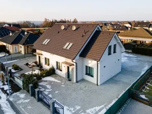 Prodej rodinného domu, Nové Strašecí, Myslivečkova, 121 m2