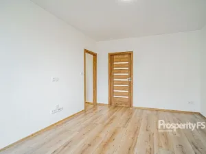Prodej bytu 2+1, Karviná - Ráj, Kosmonautů, 52 m2