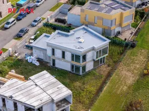 Prodej rodinného domu, Praha - Horní Počernice, Krotitelů, 197 m2