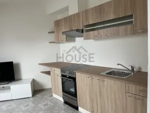 Pronájem bytu 2+kk, Břežany II, 57 m2