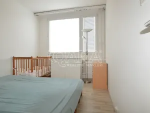 Prodej bytu 3+1, Praha - Kobylisy, Hrubého, 65 m2