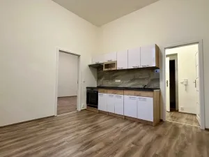 Pronájem bytu 2+kk, Cheb, Židovská, 44 m2