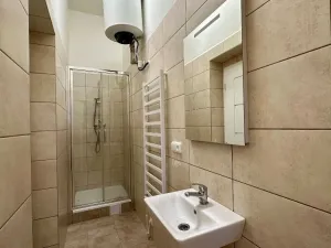 Pronájem bytu 2+kk, Cheb, Židovská, 44 m2