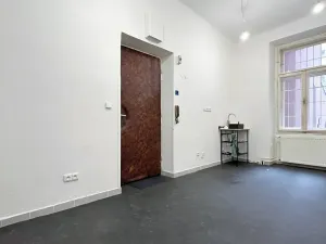 Pronájem obchodního prostoru, Brno, Antonínská, 27 m2