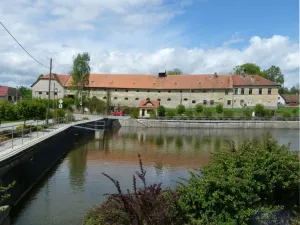 Prodej komerčního pozemku, Pavlov, 2000000 m2