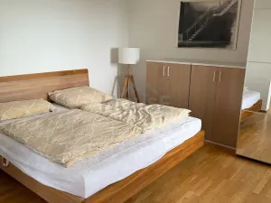 Prodej bytu 2+kk, Praha - Krč, Štúrova, 68 m2