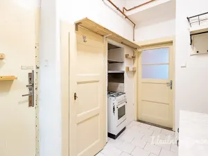 Pronájem bytu 3+1, Praha - Žižkov, Žerotínova, 72 m2