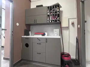 Pronájem obchodního prostoru, Praha - Střešovice, Nad Panenskou, 118 m2