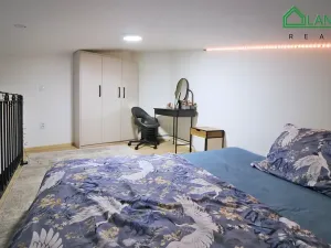 Pronájem atypického bytu, Brno, Koliště, 36 m2