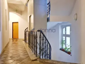 Pronájem bytu 3+kk, Praha, Hartigova, 53 m2