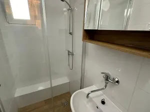 Pronájem bytu 1+kk, Valašské Meziříčí - Krásno nad Bečvou, Růžová, 24 m2