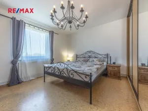 Prodej bytu 4+kk, Praha - Čakovice, Ke stadionu, 82 m2