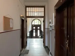 Pronájem bytu 2+kk, Praha - Bubeneč, Bubenečská, 45 m2