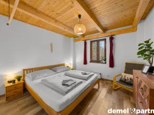 Prodej apartmánu, Mikulovice, Na Bukovci, 205 m2