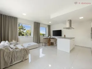 Prodej bytu 3+kk, Praha - Zbraslav, Na Baních, 78 m2