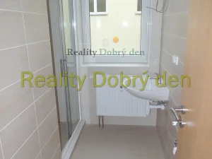 Pronájem bytu 2+1, Opava, Nákladní, 44 m2