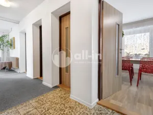 Prodej rodinného domu, Kozlany, 191 m2