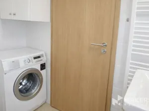 Pronájem bytu 2+kk, Praha - Vysočany, Jana Přibíka, 56 m2