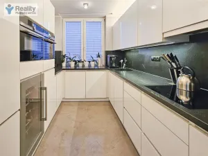 Prodej rodinného domu, Praha - Bohnice, Sopotská, 188 m2