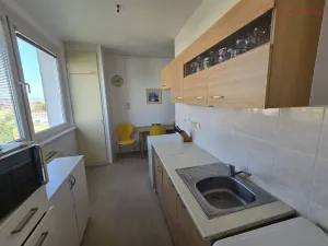 Prodej bytu 3+1, Olomouc - Nové Sady, Zikova, 68 m2