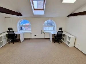 Pronájem kanceláře, Praha - Smíchov, Nádražní, 29 m2