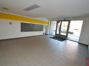 Pronájem bytu 2+kk, Praha - Letňany, Frýdecká, 54 m2