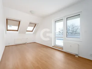 Prodej bytu 4+kk, Zlín - Mladcová, U Hřiště, 119 m2