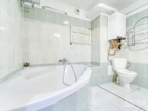 Prodej bytu 3+1, Plzeň - Jižní Předměstí, Antonína Uxy, 105 m2