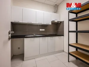 Pronájem kanceláře, Divišov, Horní náměstí, 83 m2