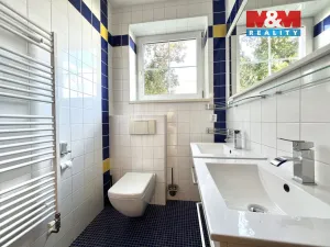 Prodej rodinného domu, Panenské Břežany, Vilová, 200 m2