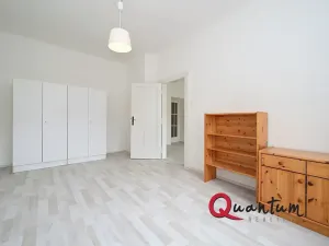 Pronájem bytu 2+kk, Praha - Žižkov, Hartigova, 45 m2