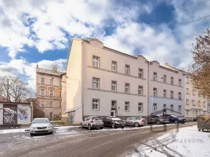 Pronájem bytu 2+kk, Praha - Libeň, Pod Labuťkou, 38 m2